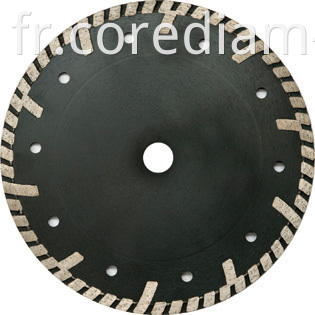 Sinter hot-pressed continuous turbo waved blade